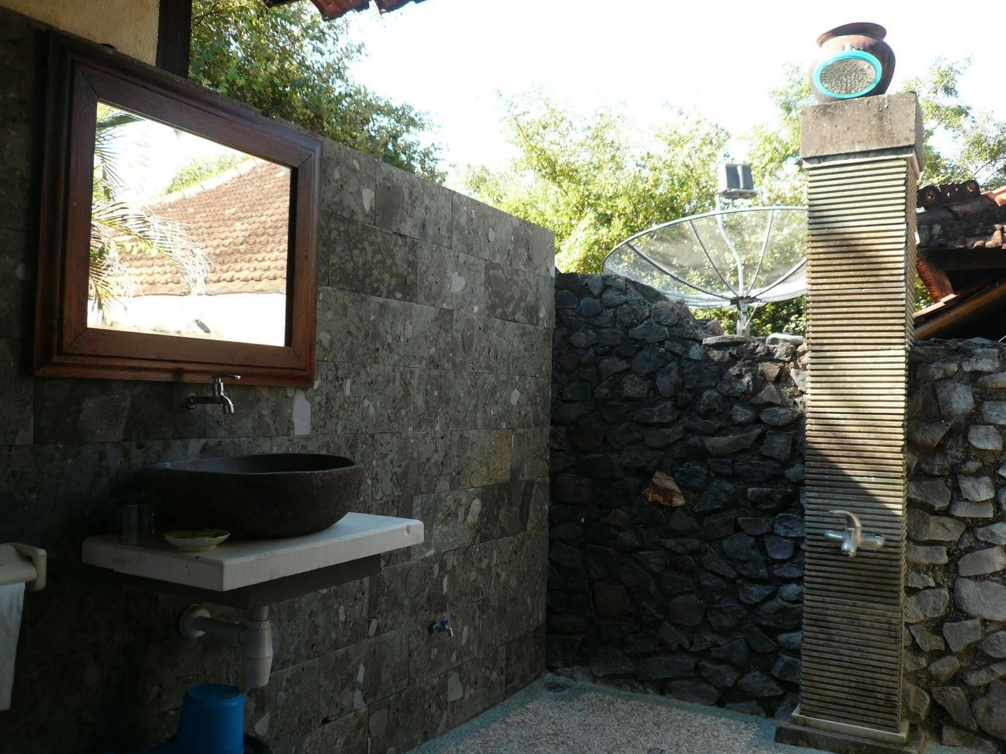 Wawa Wewe II Villas Amed Exteriér fotografie